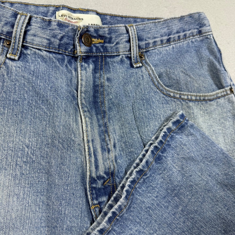 Levi Strauss Signature Mens Loose Fit Denim‎ Shorts Blue Light Wash Cotton W34
